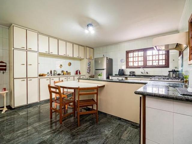 Sobrado para venda em Vila Romana com 4 quartos, sendo 3 suítes, 407m²