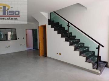 Sobrado para venda em Vila Santa Teresa de 127.00m² com 3 Quartos e 3 Suites