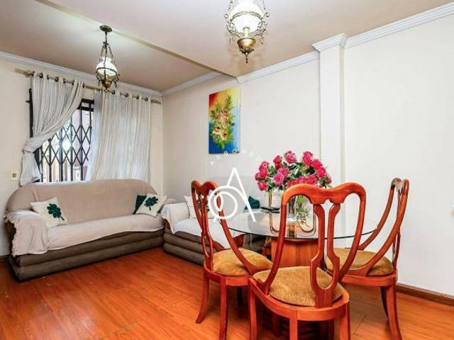 Sobrado para venda em Xaxim de 110.00m² com 3 Quartos, 1 Suite e 3 Garagens