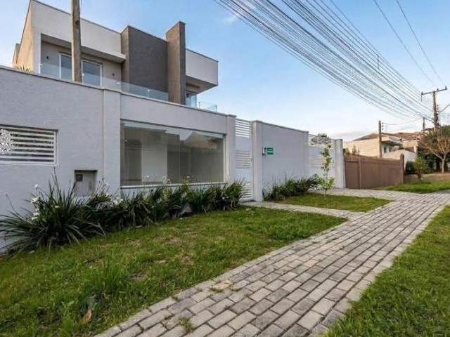 Sobrado para venda em Xaxim de 312.00m² com 4 Quartos, 1 Suite e 4 Garagens