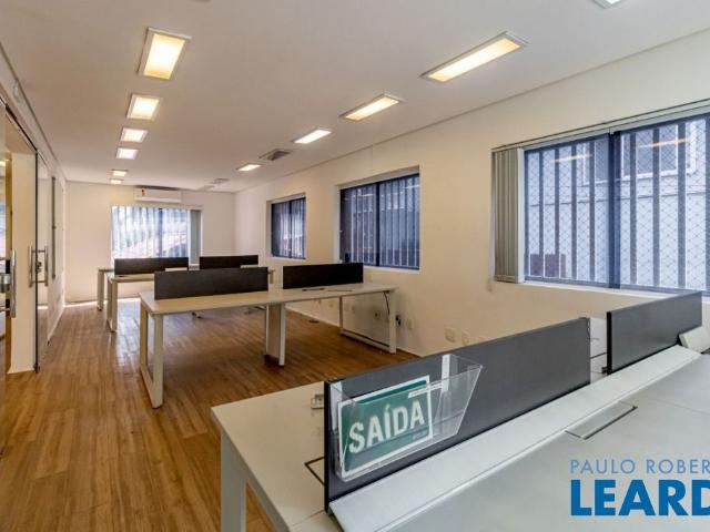 Sobrado para Venda ou Locação em Vila Madalena, São Paulo, SP