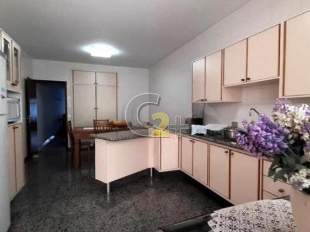 Sobrado para venda no Sumaré com 3 quartos, 1 suíte, 3 vagas