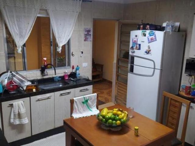 Sobrado para Venda por R$300.000,00 com 3 dormitórios, 1 suite e 2 vagas Guaianases, São paulo / S