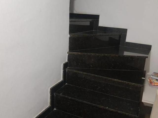Sobrado para Venda por R$400.000,00 com 2 dormitórios, 1 vaga e 2 banheiros Jardim matarazzo, São