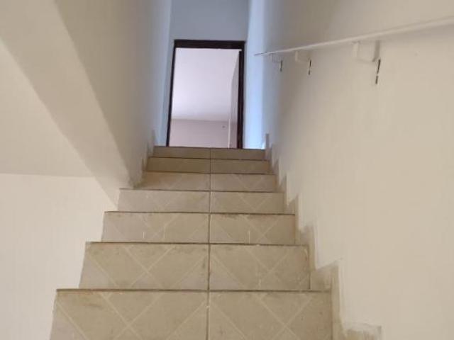 Sobrado para Venda por R$400.000,00 e Aluguel á R$1.500,00/Mês com 140m², 2 dormitórios, 1 vaga e 2