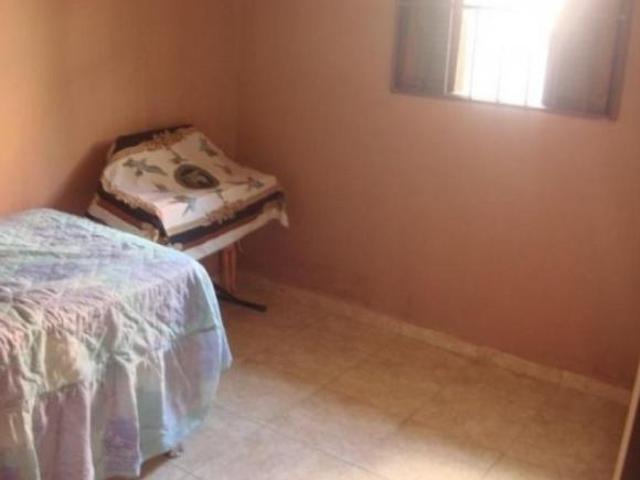 Sobrado para Venda por R$425.000,00 com 295m², 2 dormitórios, 1 suite e 2 vagas Guainazes, São pau