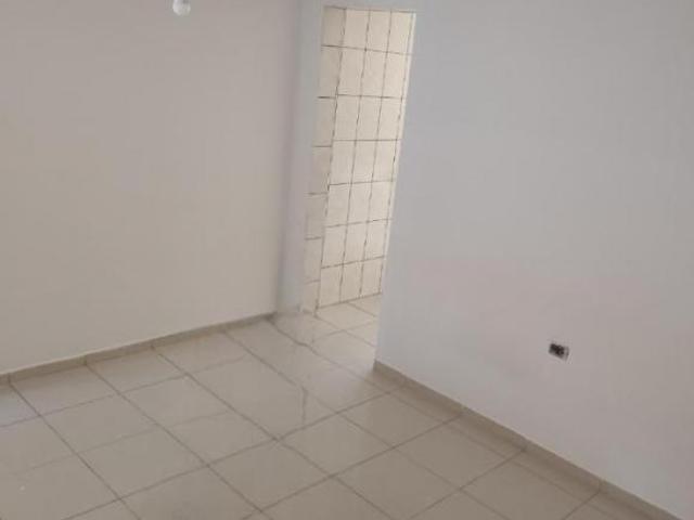 Sobrado para Venda por R$430.000,00 e Aluguel á R$1.600,00/Mês com 138m², 2 dormitórios, 1 vaga e 2