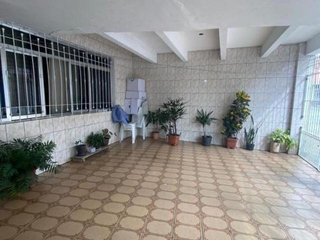 Sobrado para Venda por R$460.000,00 com 160m², 3 dormitórios, 1 suite e 2 vagas Parque boturussu