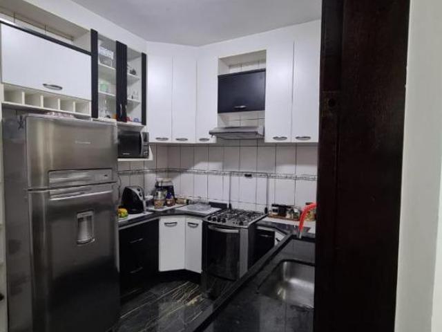 Sobrado para Venda por R$490.000,00 com 78m², 2 dormitórios, 2 vagas e 2 banheiros Jardim matarazz