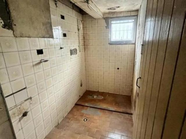 Sobrado para Venda por R$500.000,00 com 180m², 3 dormitórios, 4 vagas e 2 banheiros Vila silvia, S