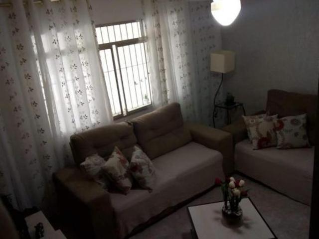 Sobrado para Venda por R$560.000,00 com 180m², 4 dormitórios, 2 vagas e 4 banheiros Vila jacuí, Sã