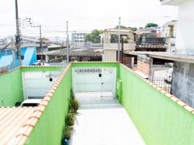 Sobrado para Venda por R$580.000,00 com 120m², 2 dormitórios, 2 suites e 3 vagas Cidade patriarca