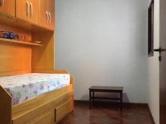 Sobrado para Venda por R$600.000,00 com 350m², 3 dormitórios, 1 suite e 2 vagas Taboão, Diadema /