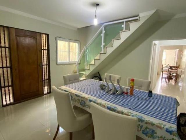 Sobrado para Venda por R$750.000,00 com 450m², 4 dormitórios, 1 suite e 7 vagas Ermelino matarazzo
