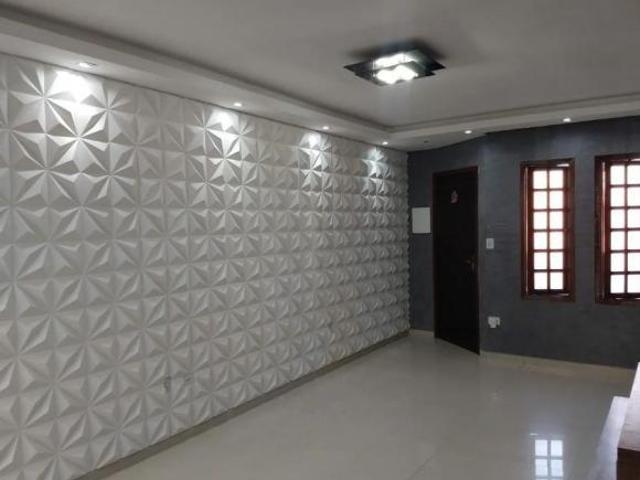 Sobrado para Venda por R$890.000,00 com 172m², 3 dormitórios, 1 suite e 3 vagas Itaquera, São paul