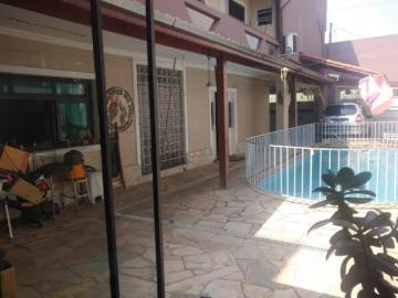 Sobrado para Venda por R$890.000,00 com 4 dormitórios, 3 suites e 4 vagas Jardim roseli, São paulo