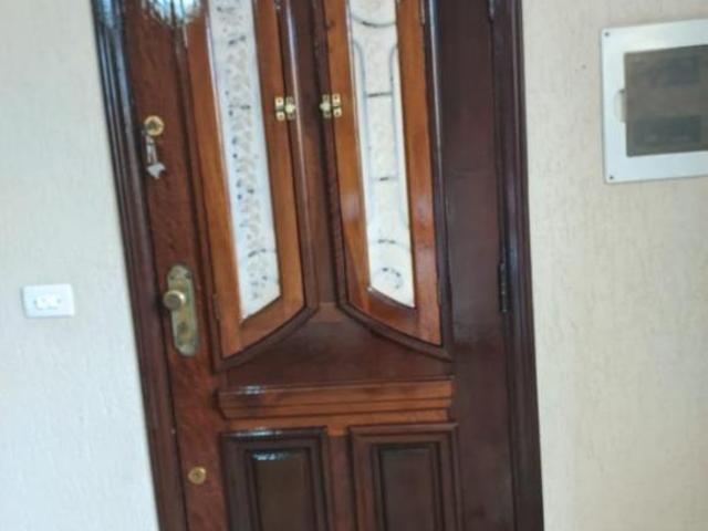 Sobrado para Venda por R$900.000,00 e Aluguel á R$5.000,00/Mês com 3 dormitórios, 1 suite e 4 vagas