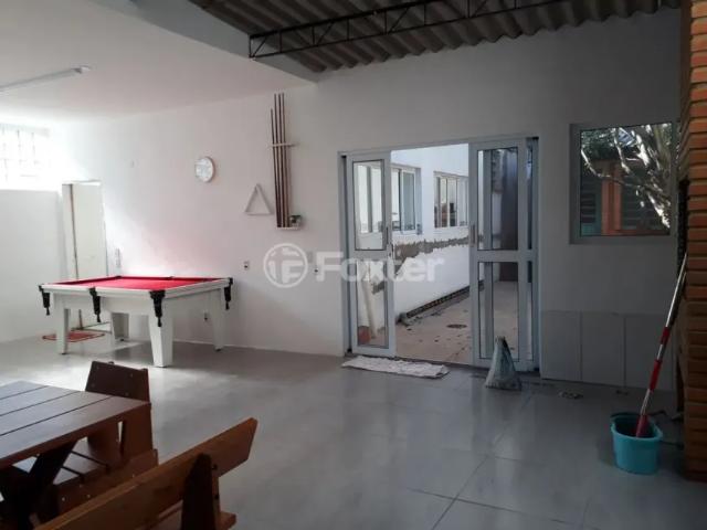 Casa à venda tem 380 m2 com 4 quartos no Menino Deus Porto Alegre RS