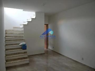 Sobrado para Venda/Aluguel com 4 quartos, 200 m² por R$ 950.000
