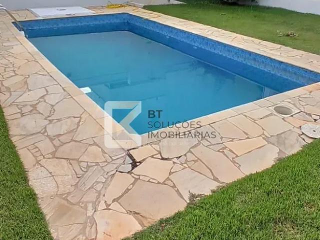 Sobrado para Venda/Aluguel com 4 quartos, 300 m² por R$ 2.390.000