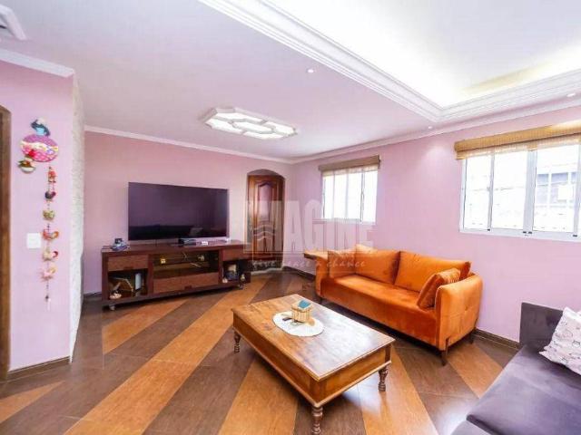 Sobrado para Venda/Aluguel com 3 quartos, 250 m² por R$ 1.100.000
