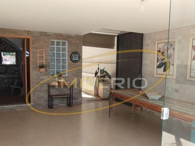 Sobrado perto do centro de Avaré c/ 330 m² Localização privilegiada!