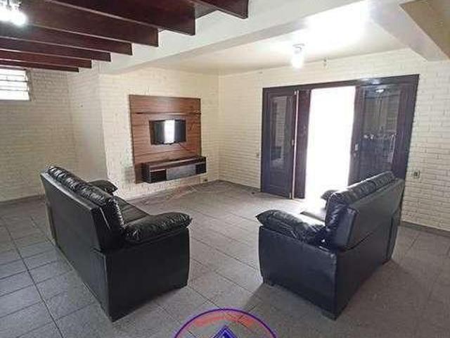 Sobrado Quadra com Piscina Bal. Gaivotas