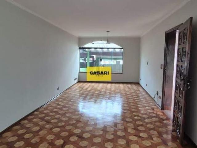 Sobrado Reformado com 3 dormitórios, Amplo Espaço e Conforto na Vila Gonçalves São Bernardo do Cam