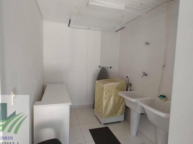 Sobrado Reformado Semi Isolado – 236 m² | Frente 9 m – Pinheiros/SP