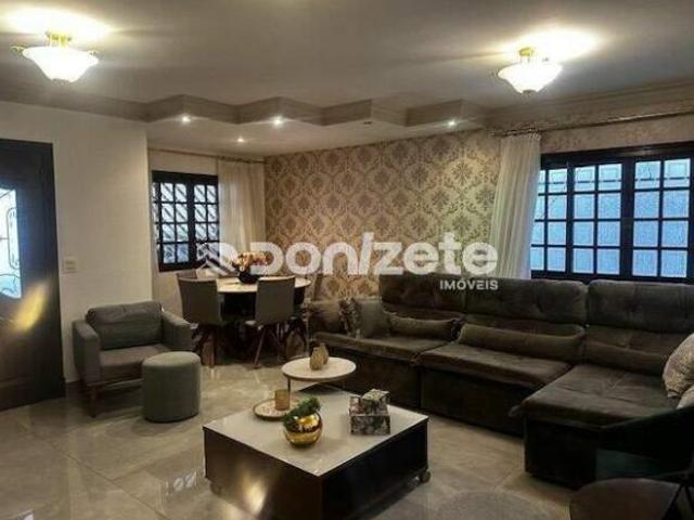 Sobrado residencial à venda em Santo André Santa Maria – 4 dorms, 3 suítes, 3 vagas