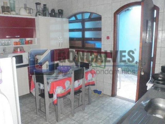 Sobrado Residencial com 3 Quartos, 3 Vagas e 179,52 m² em Jardim Calux, SB Campo
