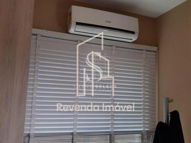 SOBRADO RESIDENCIAL DE 200M², COM 3 DORMS, SENDO 1 SUÍTE, 1 SALA, E 2 VAGAS, Á V
