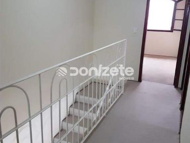 Sobrado Residencial em Santo André Santa Maria – 3 Dormitórios, Financiamento ?