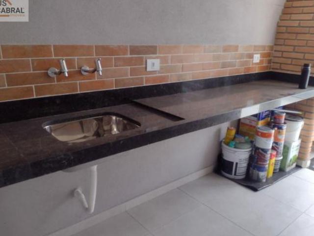 Sobrado Residencial, 03 Dormitórios