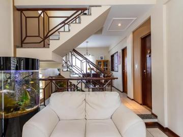Sobrado Residencial 250 m² Mont Saint, 4 quartos, 3 vagas no Campo Comprido
