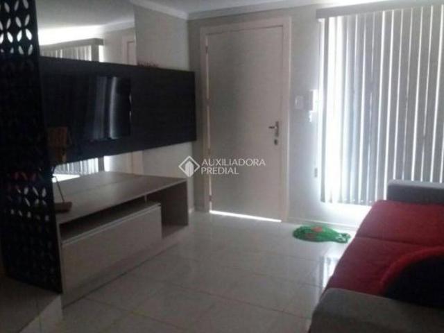 Sobrado semimobiliado à venda R$280.000,00 Bairro Universitário Lajeado/RS