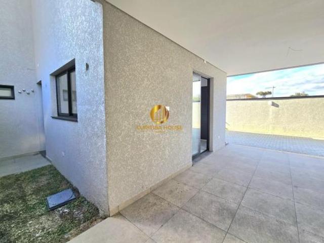 Sobrado triplex 3 quartos suíte Rua Maria Luiza Curial dos Santos 936 Boqueirão