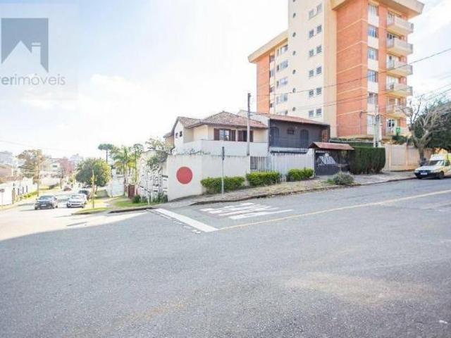 Sobrado Triplex, 3 quartos, suíte, 2 vagas Alto da XV Curitiba/PR