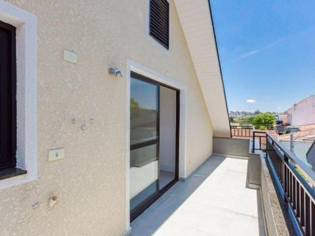 Sobrado triplex com ático goumet 3 quartos sendo 1 suíte Xaxim