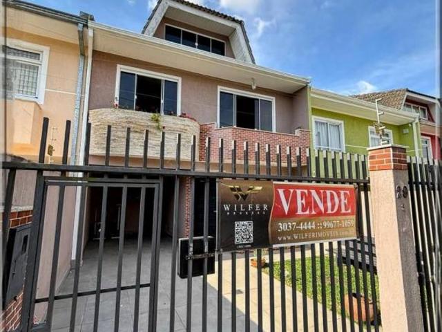 SOBRADO TRIPLEX COM 03 DORMITÓRIOS! CONTENDO CHURR