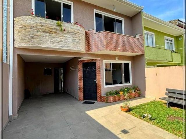 SOBRADO TRIPLEX COM 03 DORMITÓRIOS! CONTENDO CHURR
