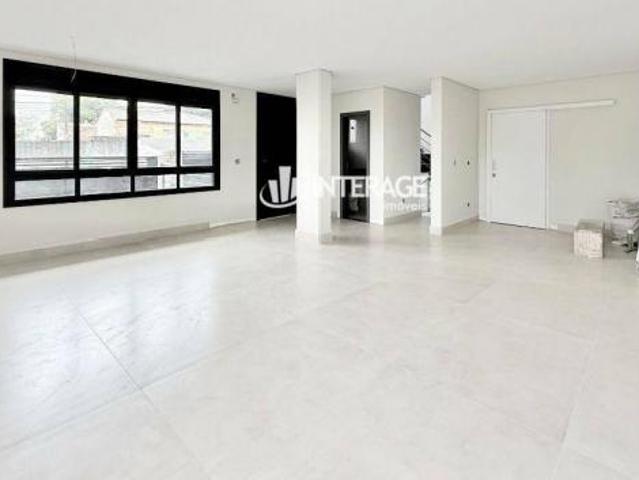Sobrado Triplex com 3 dormitórios à venda, 180 m² por R$ 950.000 Uberaba Curitiba/PR