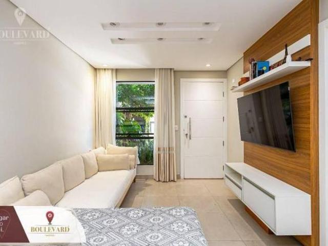 Sobrado triplex à venda no Residencial Vale do Douro, 119 m² por R$ 990.000 Novo Mundo Curitiba