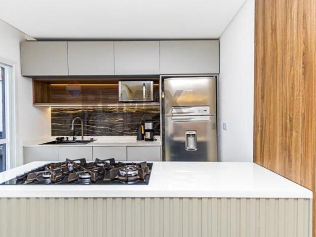 Sobrado triplex Alto Padrão 3 Quartos 1 Suíte Terraço Gourmet