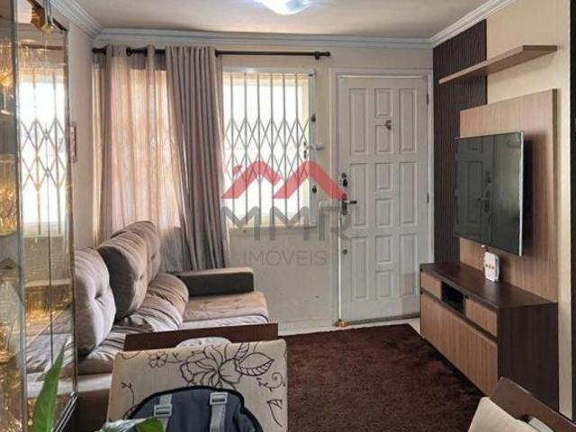SOBRADO TRIPLEX EM CONDOMÍNIO NO GUAIRA!