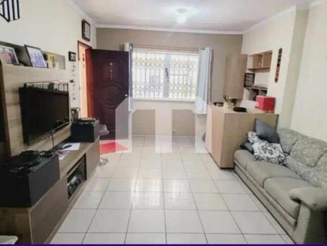 Sobrado á venda na Vila Formosa com 200m²