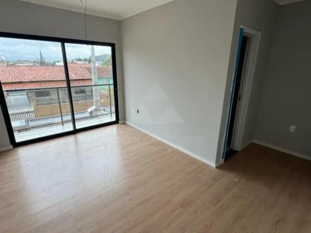 Sobrado à venda com 3 dormitórios, sendo 1 suíte, 151m², r$975.000,00, bairro itajuba, barra velha