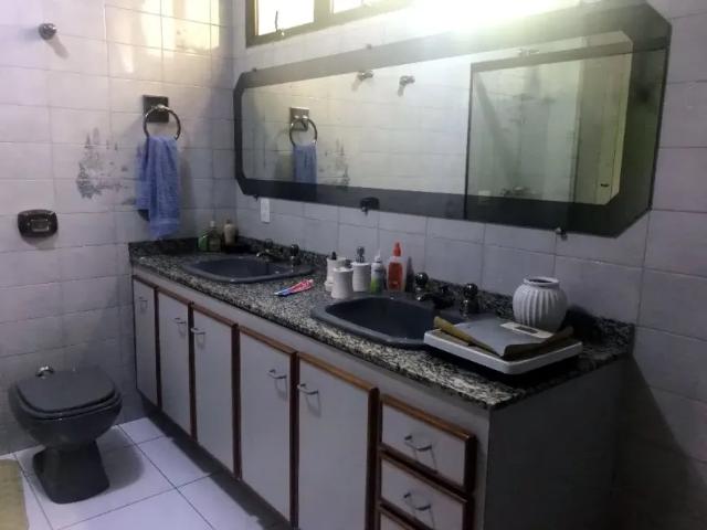 Sobrado excelente à Venda e Locação no Renato Maia, Guarulhos
