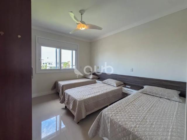Sobrado à venda, 4 quartos, 4 suítes, 2 vagas, Enseada Lagos de Xangri Lá/RS