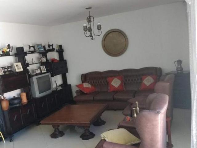 Sobrado Vila Formosa 190 m² 3 Dormitórios 2 Banheiros 2 Vagas Terraço